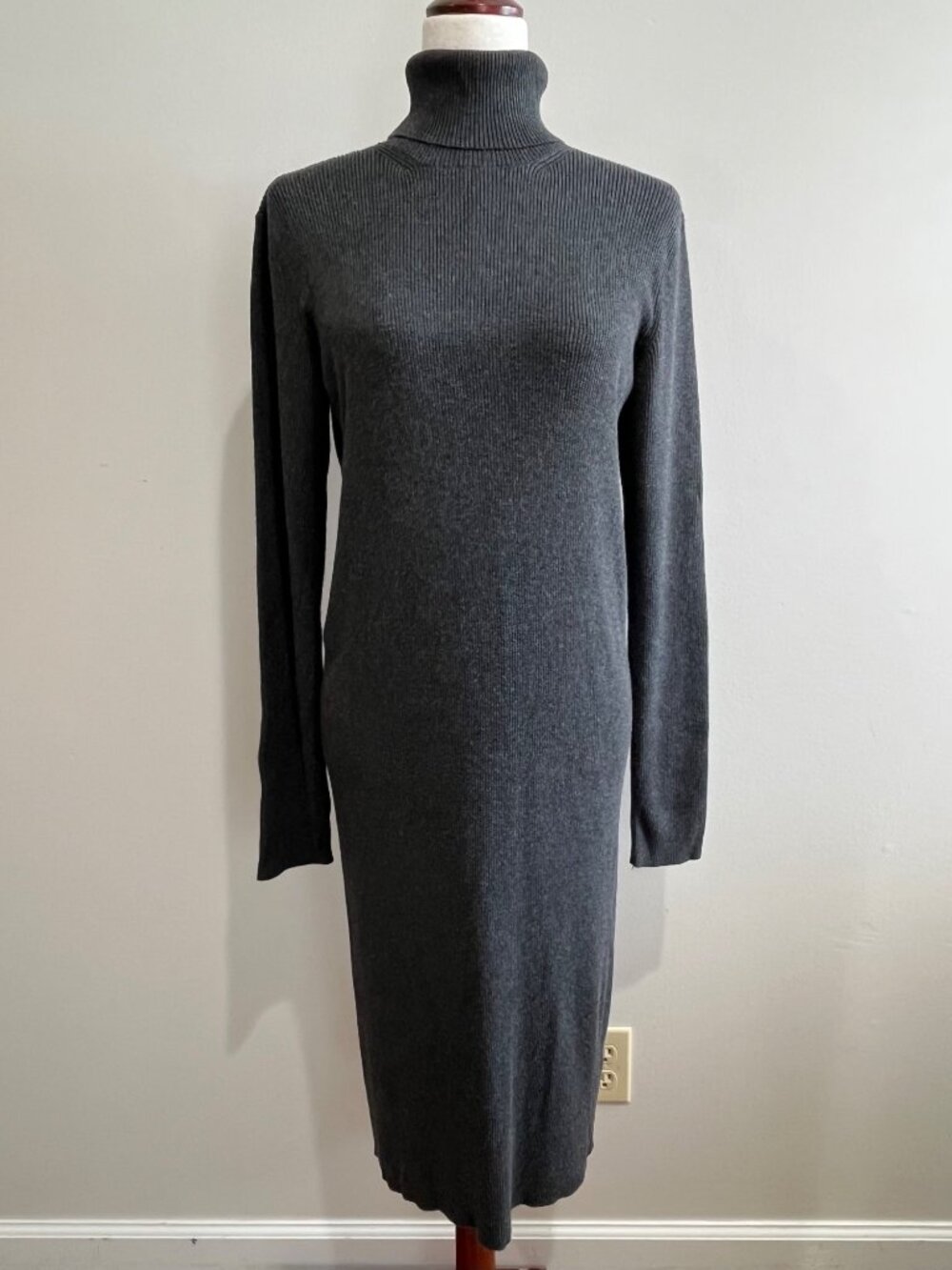 Express Turtleneck Midi Sweater Dress Womens XL Gray Ribbed Fitted Classic